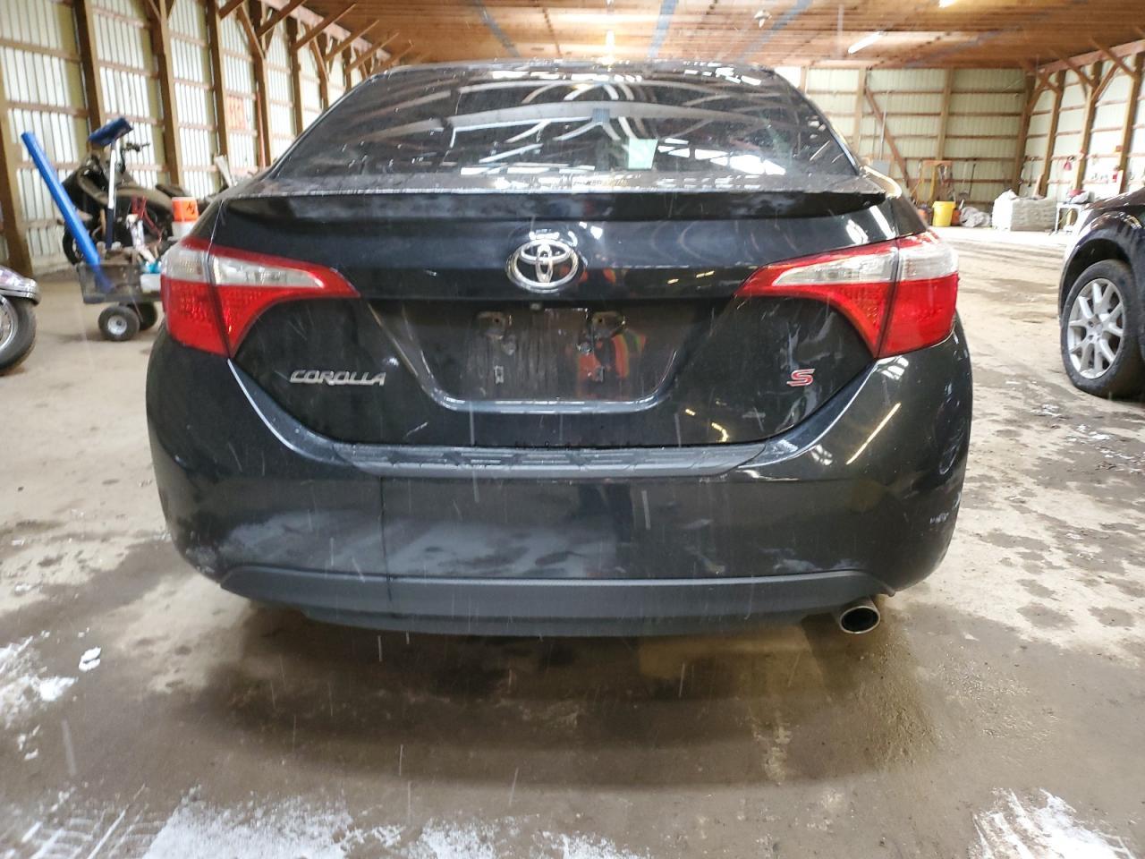 2015 TOYOTA COROLLA L - Фото 6