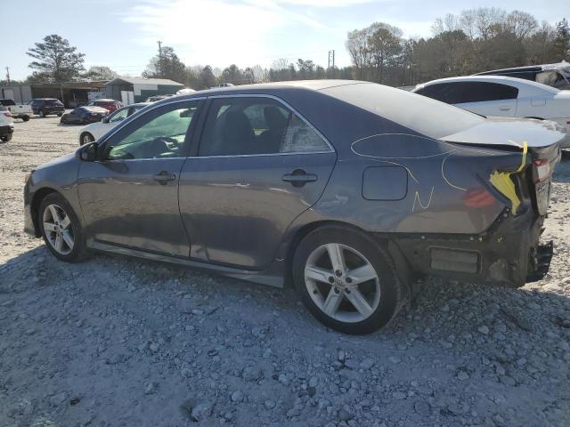 2013 Toyota Camry L - Фото 2