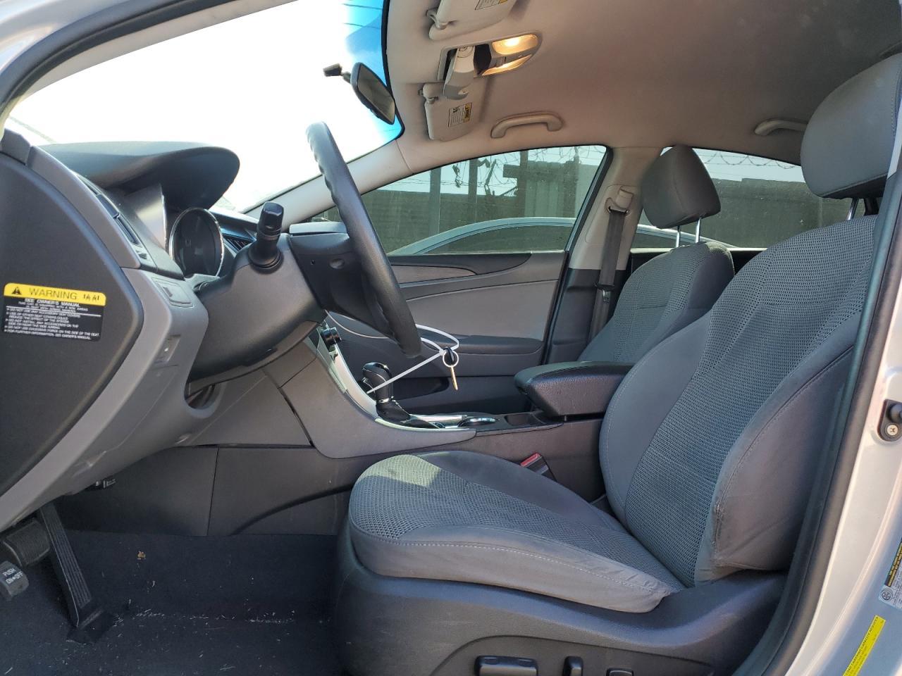 2011 HYUNDAI SONATA GLS - Image 7