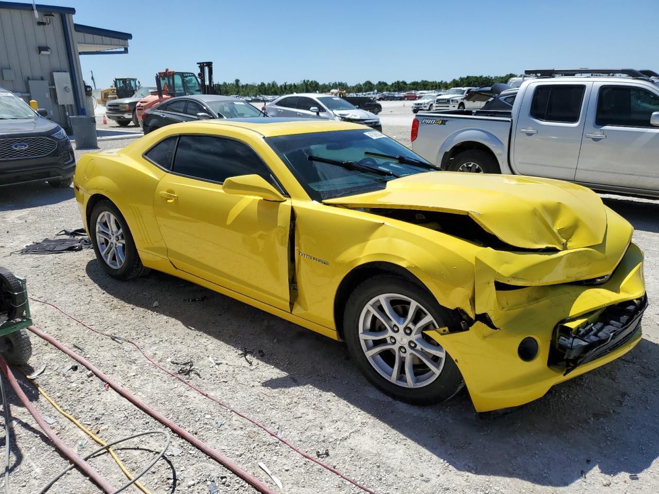 2015 CHEVROLET CAMARO LT - Image 4