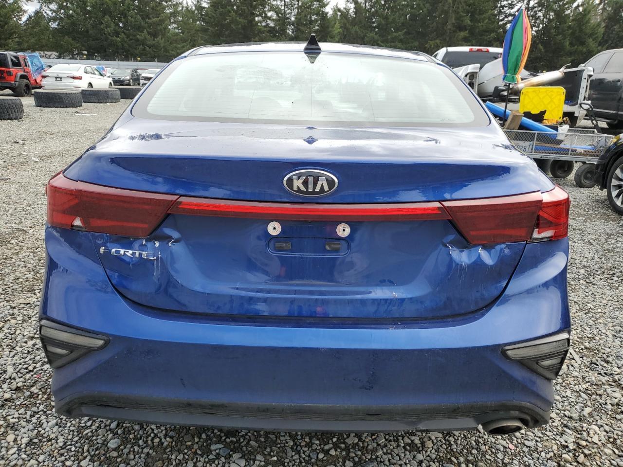 2021 KIA FORTE FE - Image 6