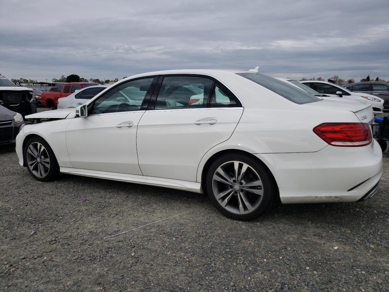 2014 MERCEDES-BENZ E 350 4MAT - Фото 2