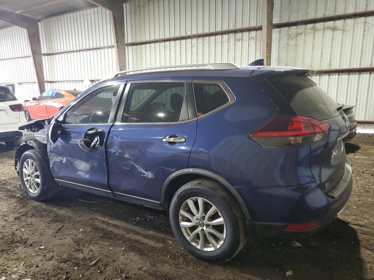 2018 NISSAN ROGUE S - Фото 2
