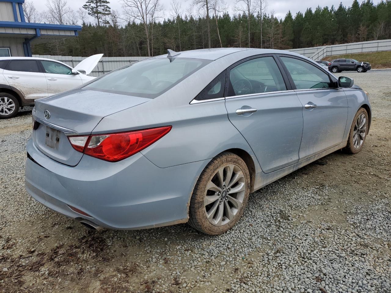 2011 HYUNDAI SONATA SE - Image 3