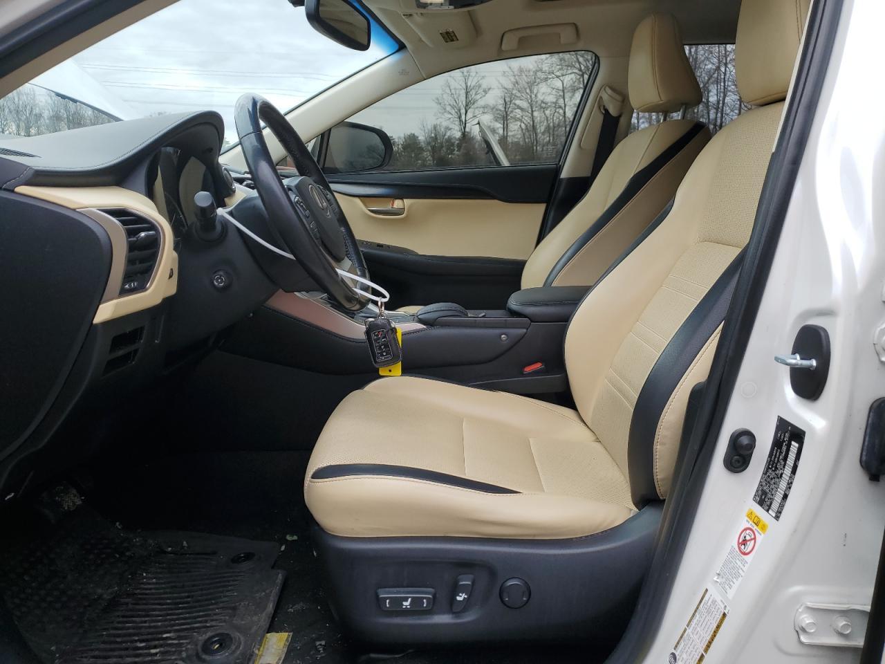 2015 LEXUS NX 200T - Фото 7