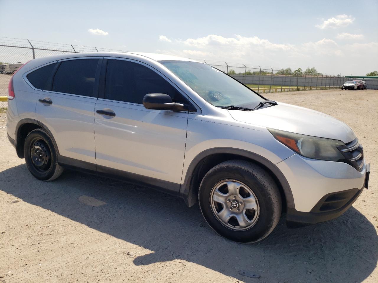 2013 HONDA CR-V LX - Image 4