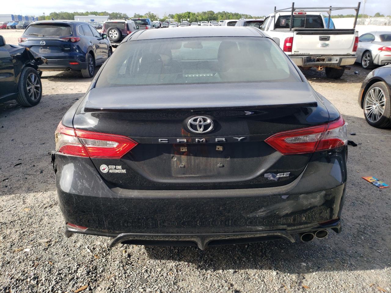 2018 TOYOTA CAMRY L - Image 6