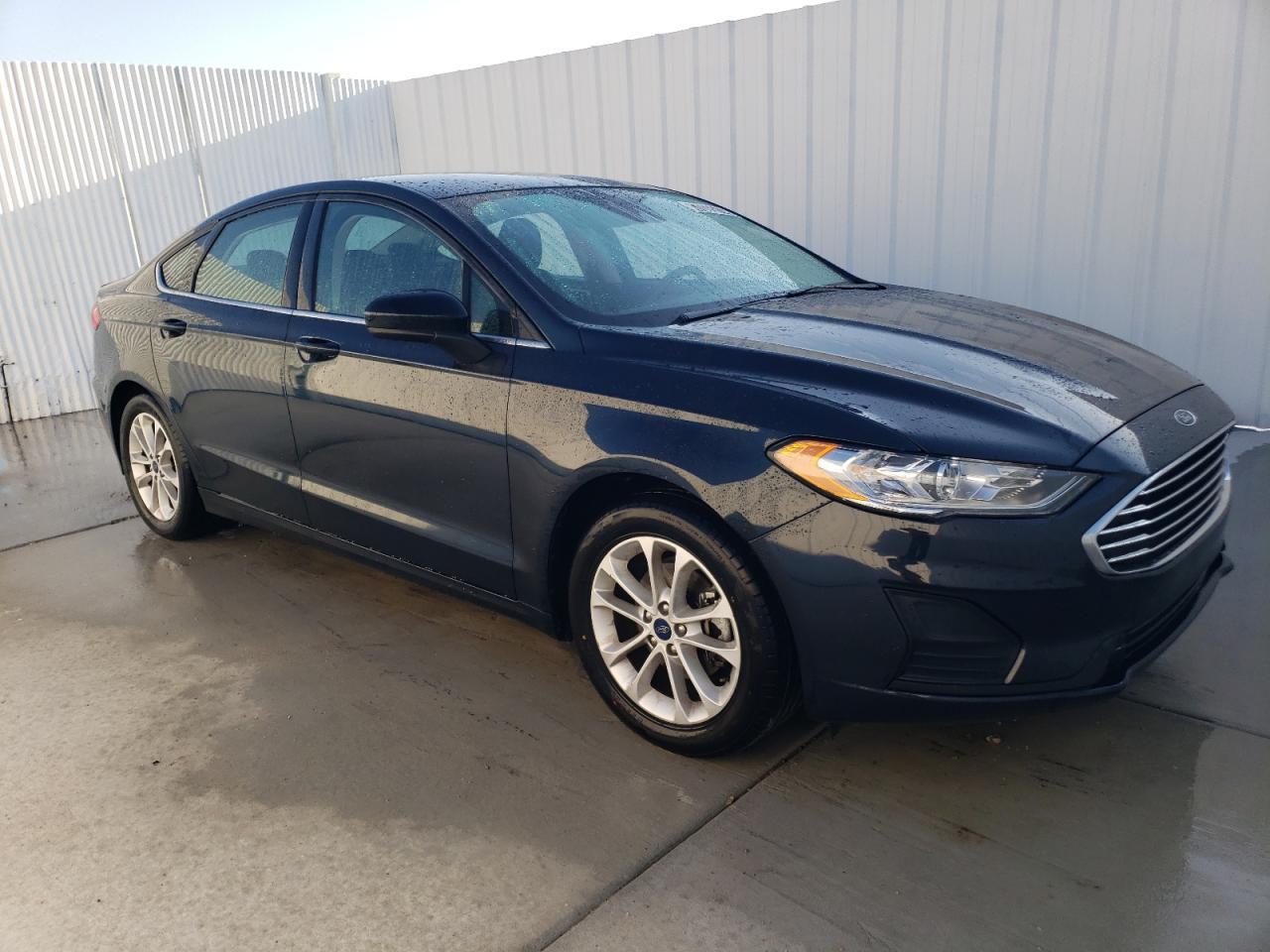 2020 FORD FUSION SE - Image 4