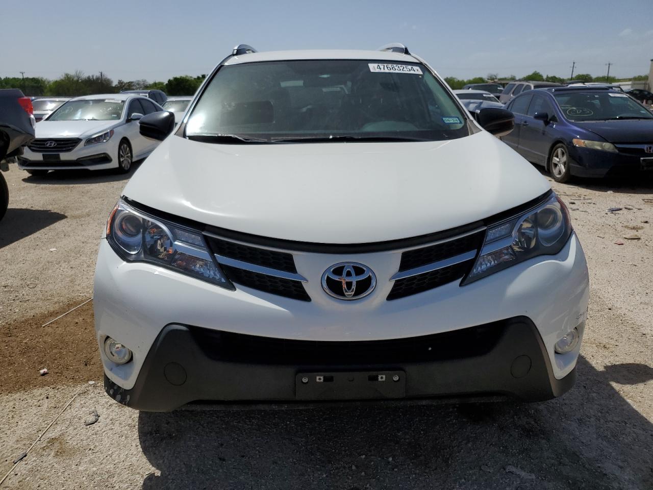 2015 TOYOTA RAV4 LE - Image 5