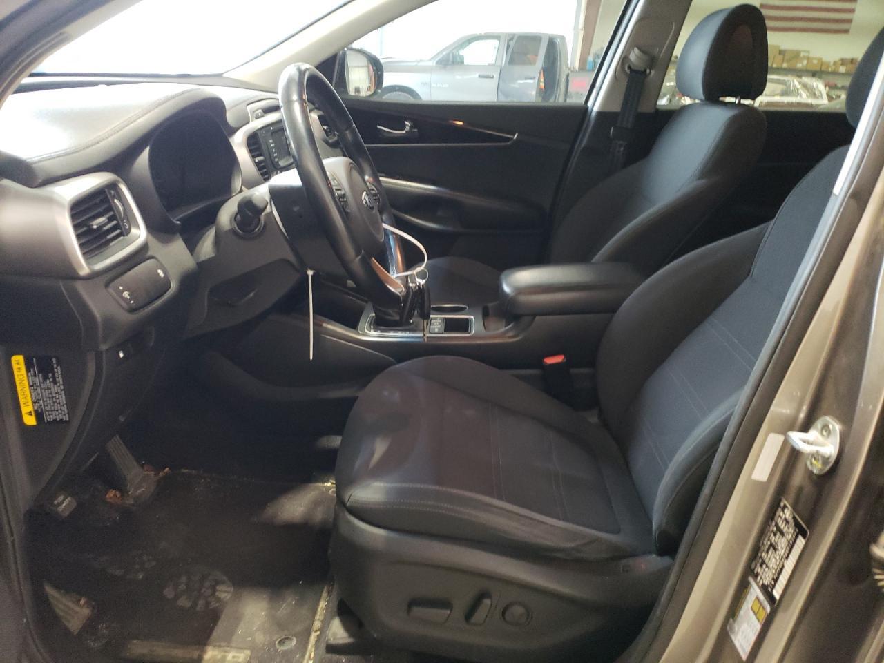 2016 KIA SORENTO LX - Image 7