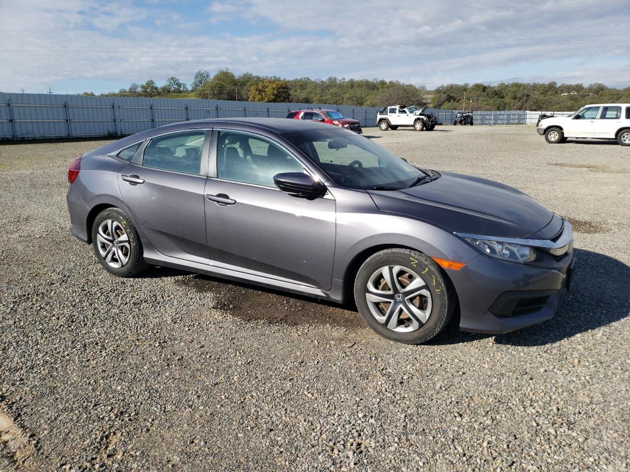 2017 HONDA CIVIC LX - Image 4