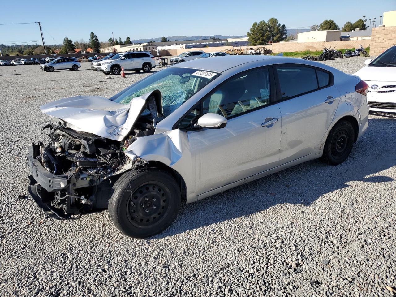 2017 KIA FORTE LX car image