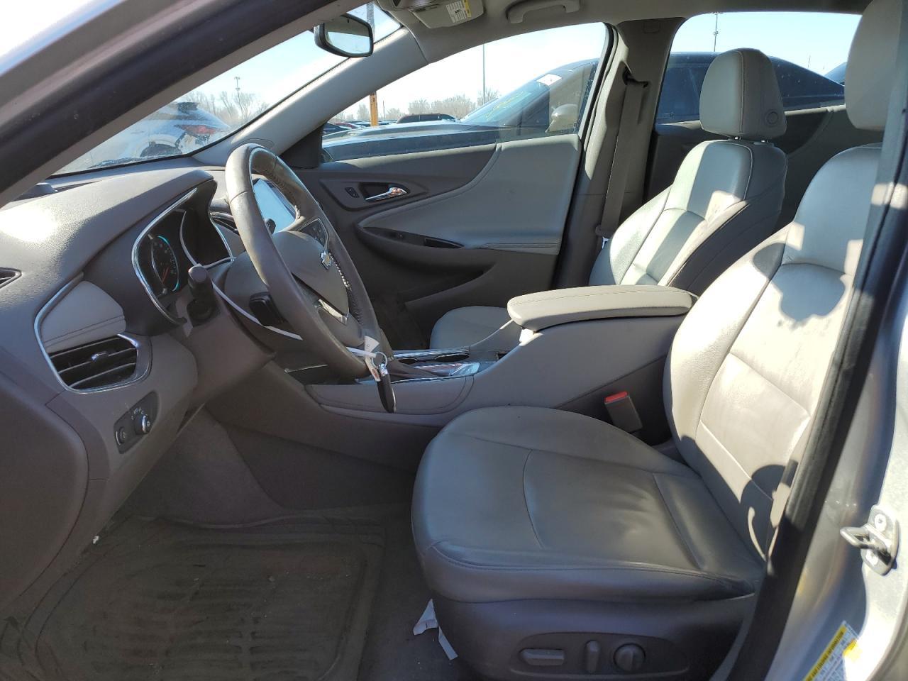 2017 CHEVROLET MALIBU LT - Image 7