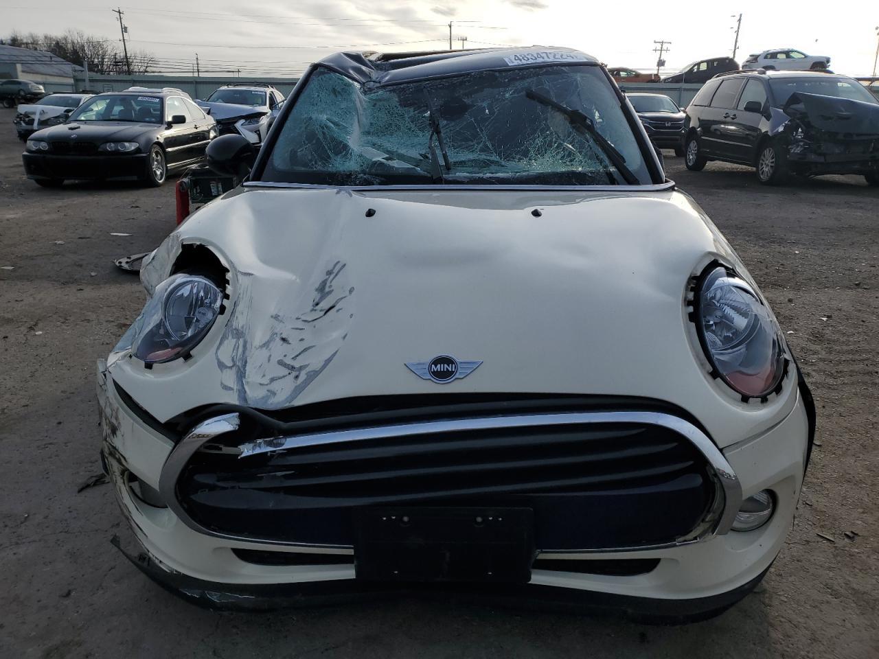 2017 MINI COOPER - Image 5