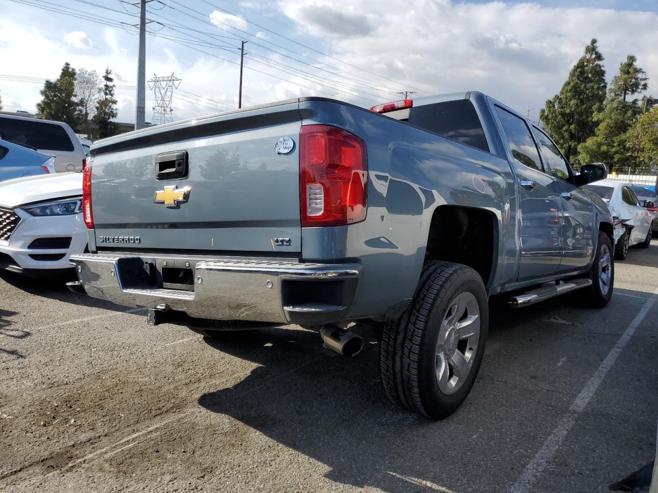 2016 CHEVROLET SILVERADO - Фото 3
