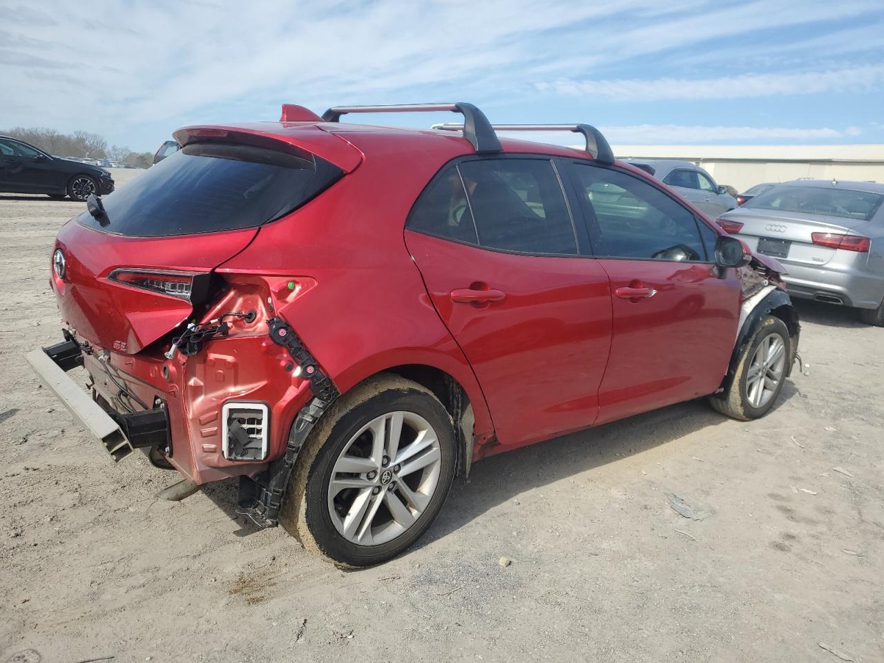2022 TOYOTA COROLLA SE - Фото 3