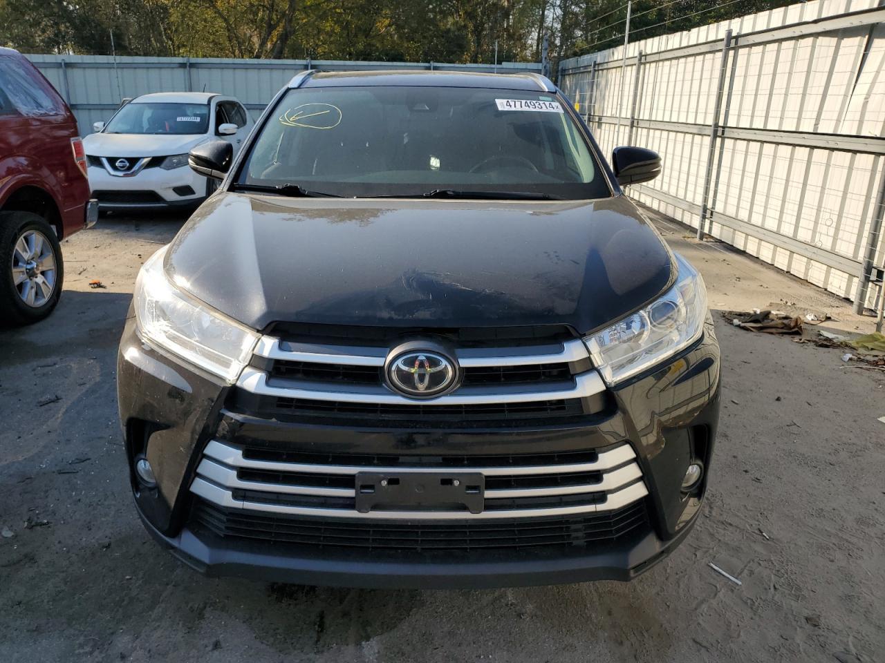 2019 TOYOTA HIGHLANDER - Фото 5