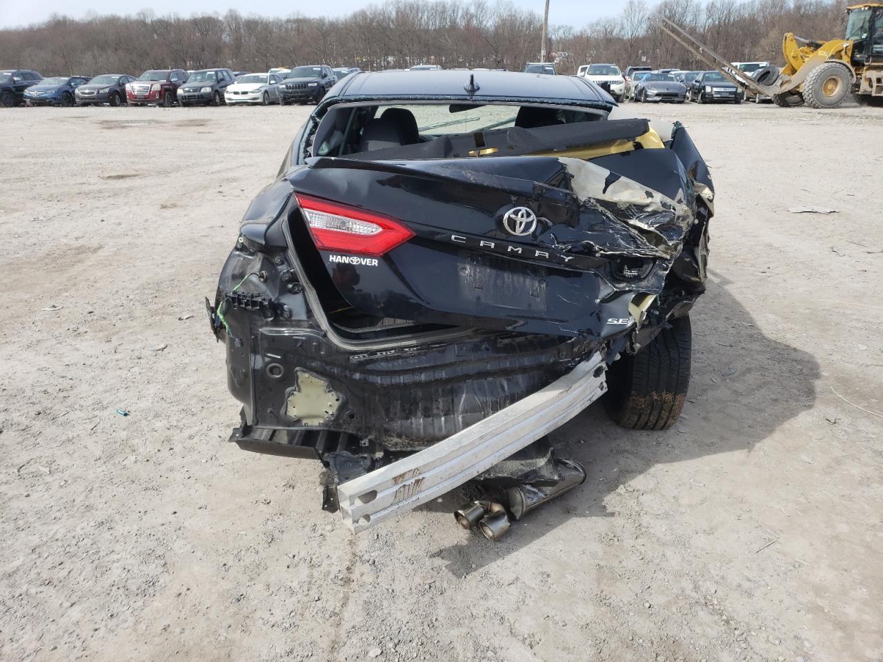 2019 TOYOTA CAMRY L - Image 6