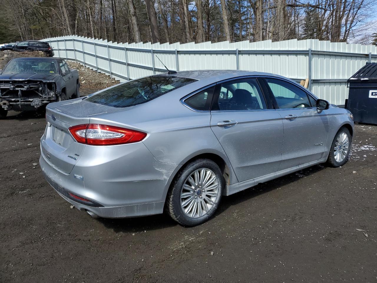 2014 FORD FUSION SE - Image 3