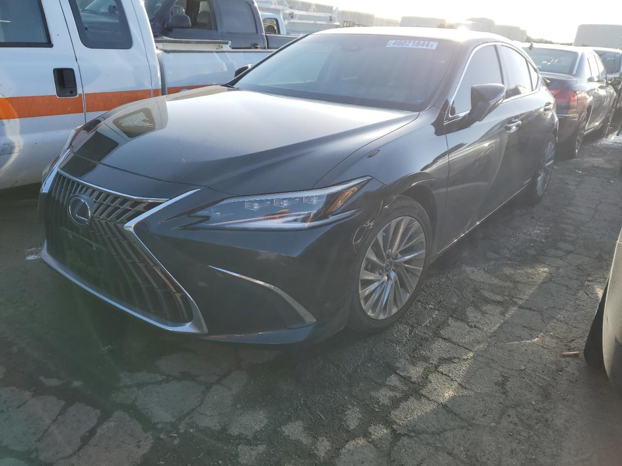 2022 LEXUS ES 300H BA