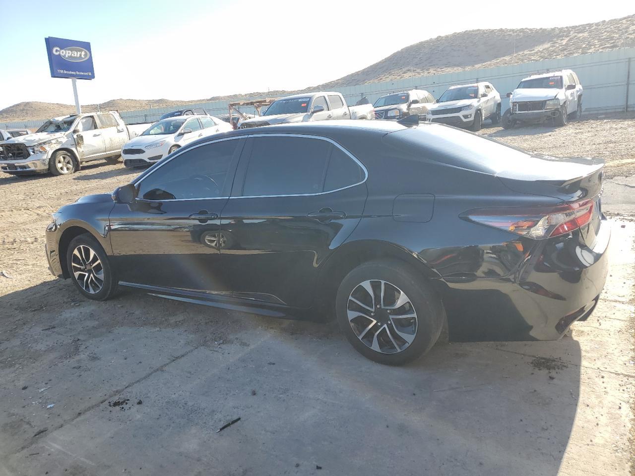 2021 TOYOTA CAMRY SE - Фото 2
