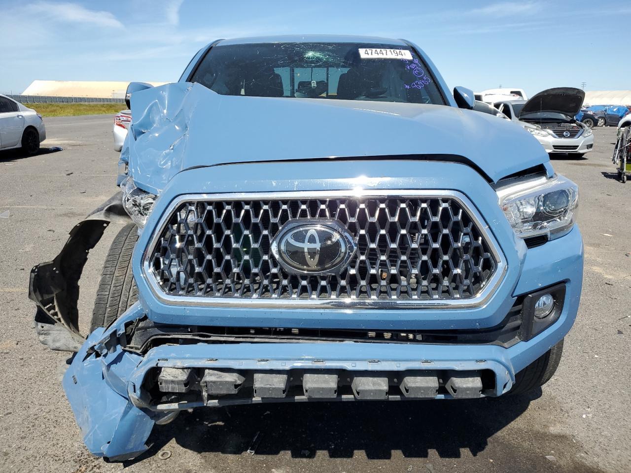 2019 TOYOTA TACOMA DOU - Фото 5