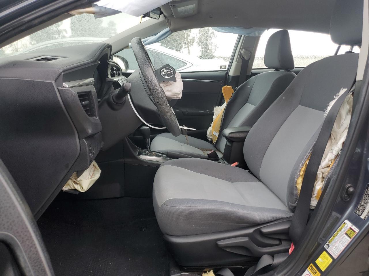 2015 TOYOTA COROLLA L - Фото 7