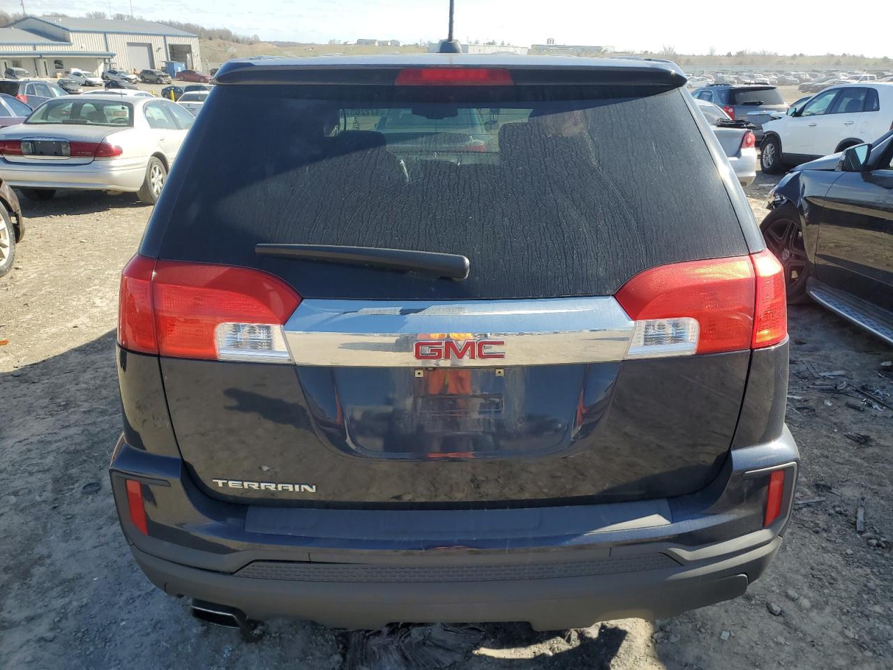 2016 GMC TERRAIN SL - Image 6
