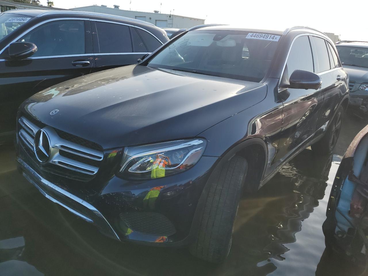 2019 MERCEDES-BENZ GLC 300