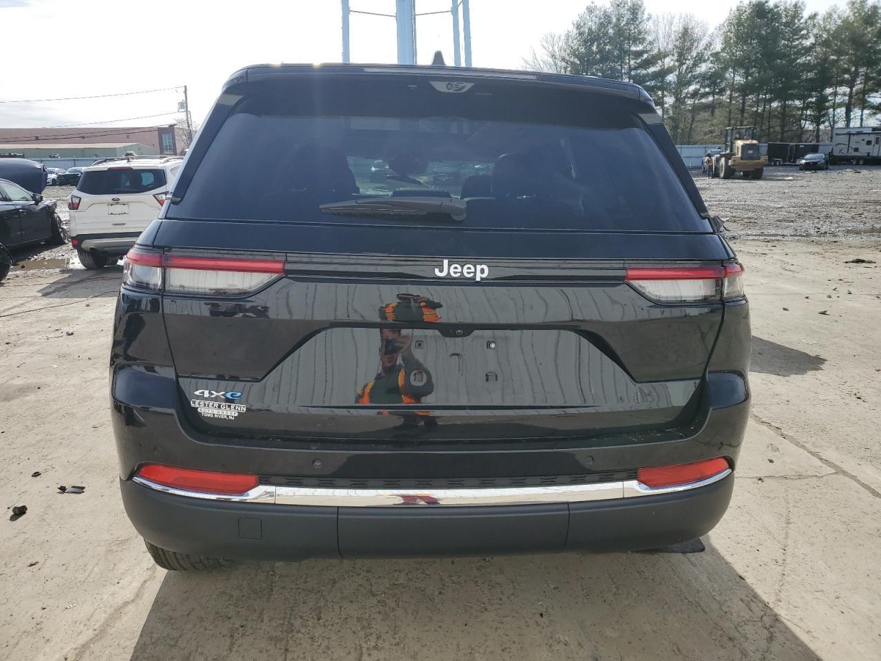 2024 JEEP GRAND CHER - Image 6