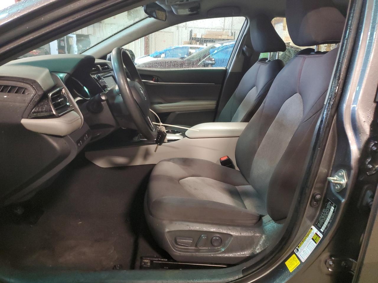 2020 TOYOTA CAMRY LE - Image 7