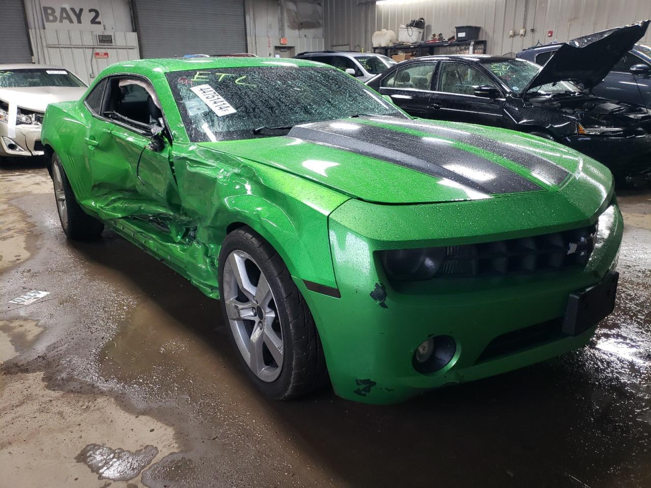 2011 CHEVROLET CAMARO LT - Image 4