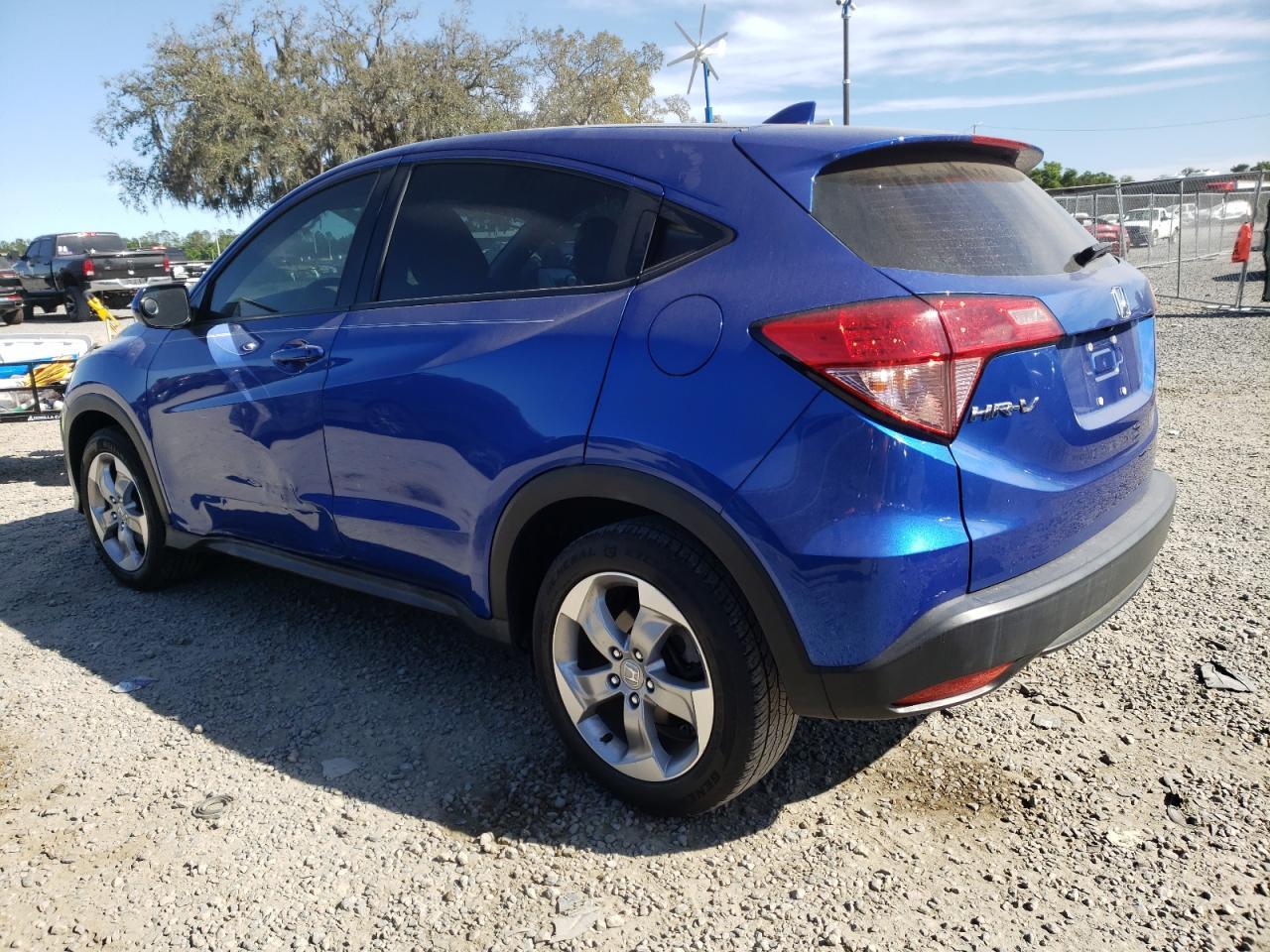 2018 HONDA HR-V LX - Image 2