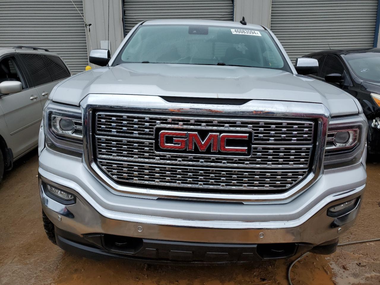 2018 GMC SIERRA K15 - Фото 5