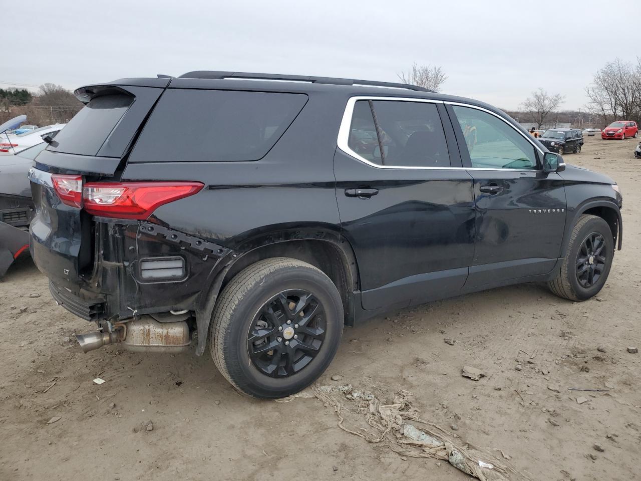 2021 CHEVROLET TRAVERSE L - Фото 3