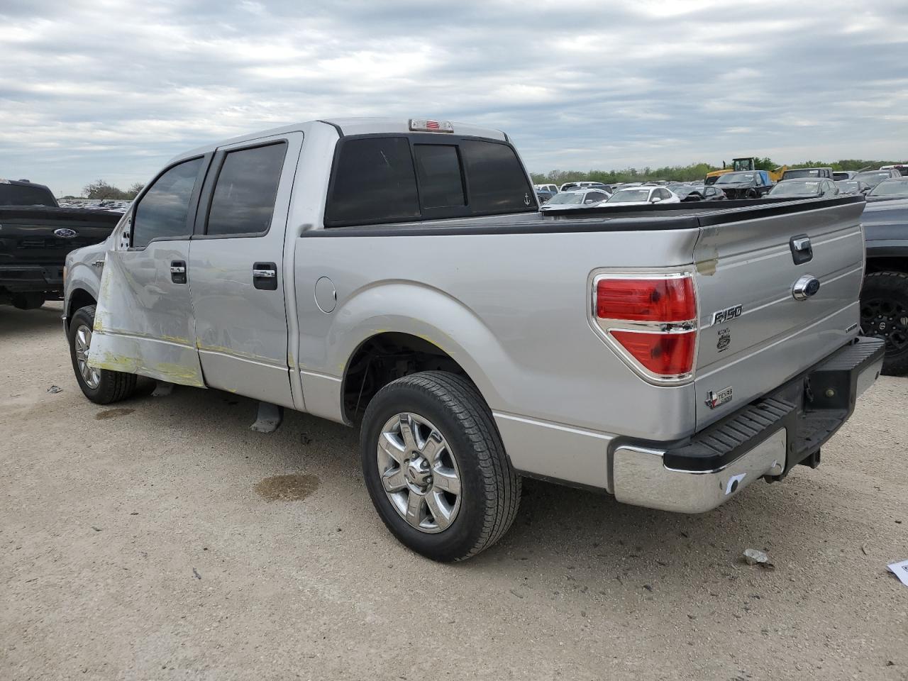 2013 FORD F150 SUPER - Фото 2