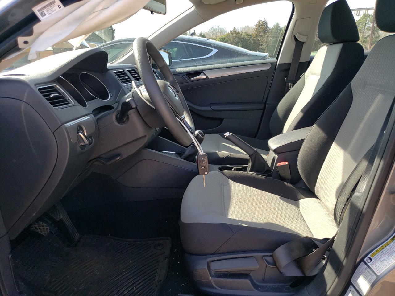 2017 VOLKSWAGEN JETTA S - Image 7