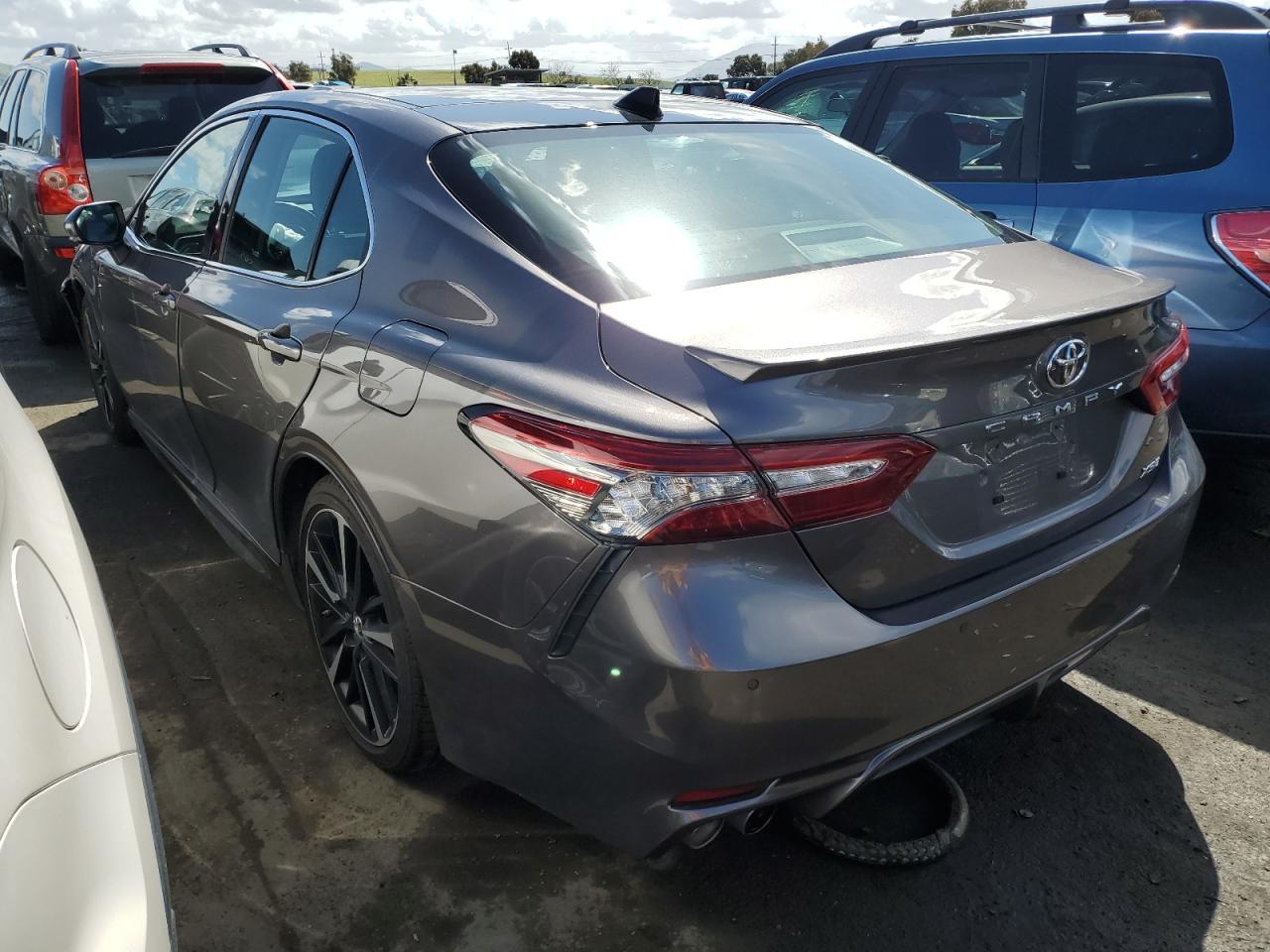 2018 TOYOTA CAMRY XSE - Image 2