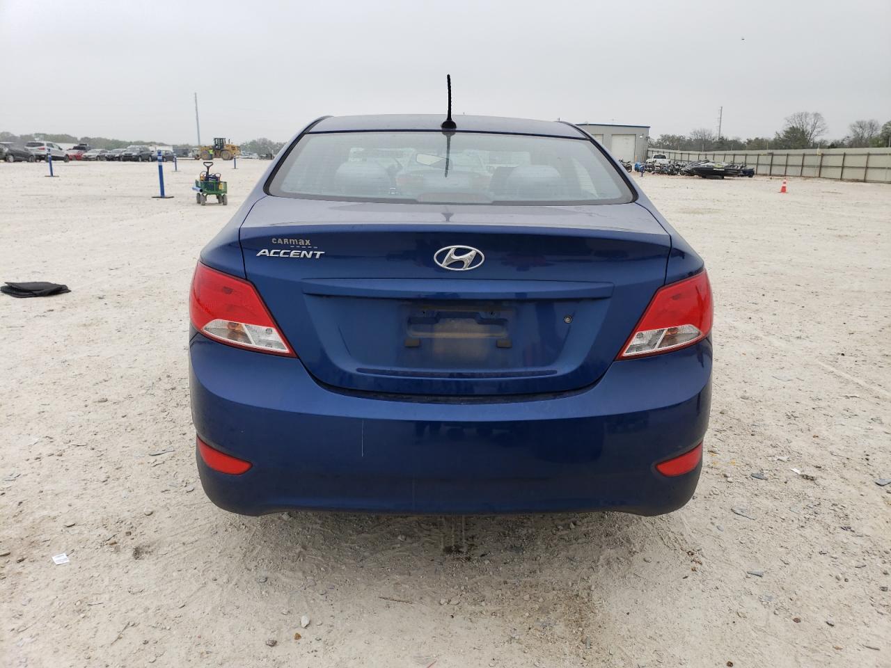 2015 HYUNDAI ACCENT GLS - Image 6