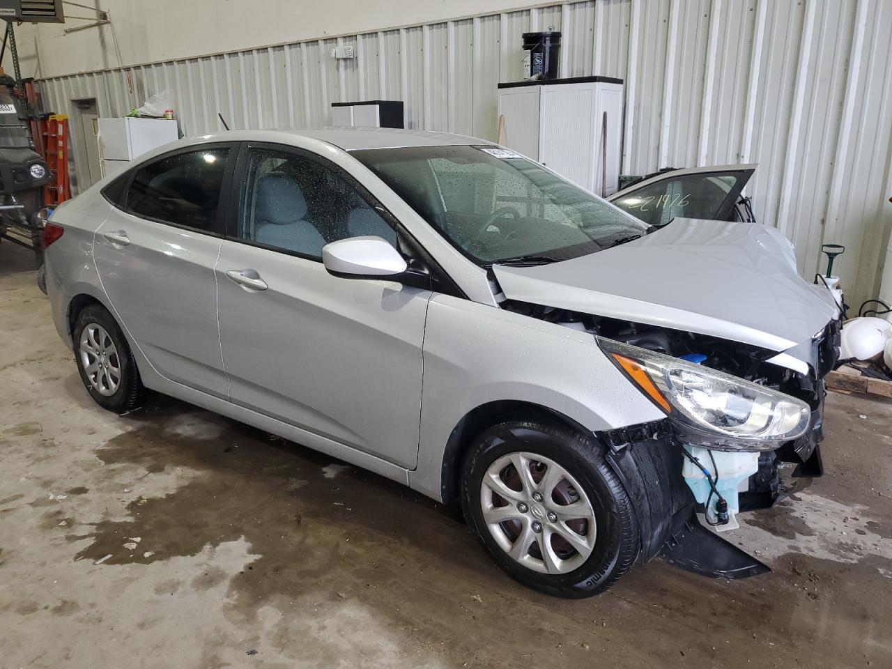 2014 HYUNDAI ACCENT GLS - Фото 4