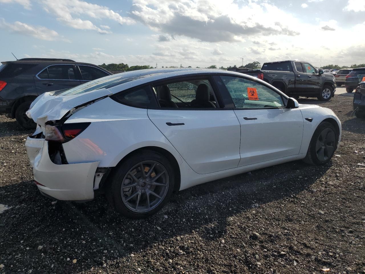 2023 TESLA MODEL 3 - Image 3