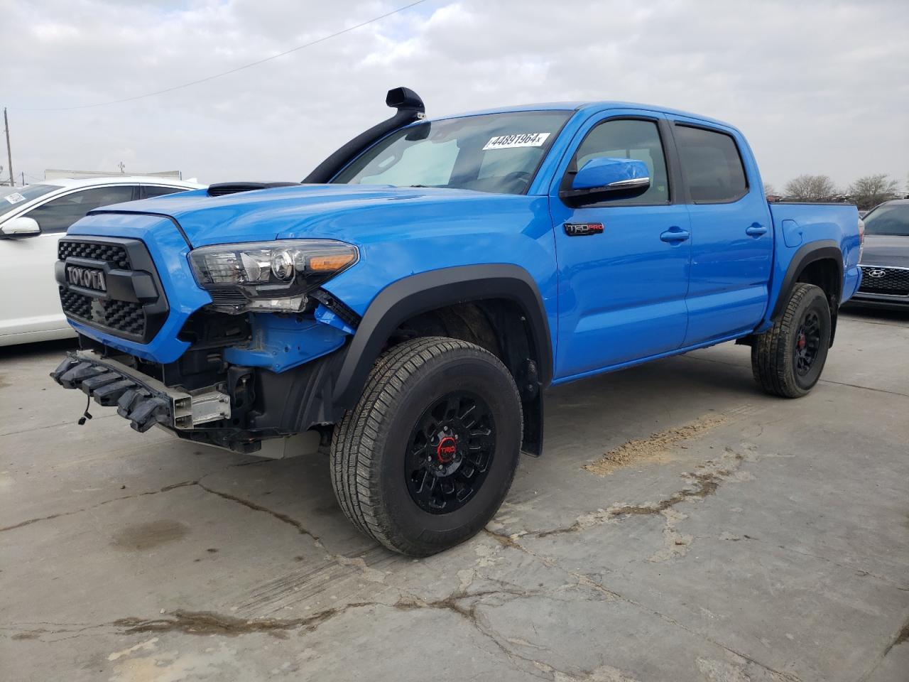 2019 TOYOTA TACOMA DOU car image