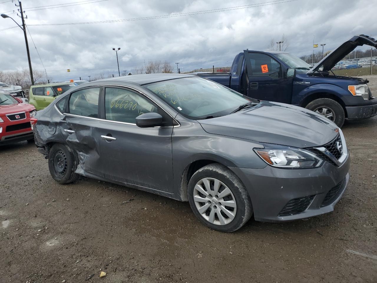 2017 NISSAN SENTRA S - Фото 4