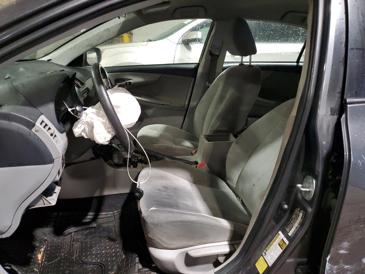 2013 TOYOTA COROLLA BA - Фото 7