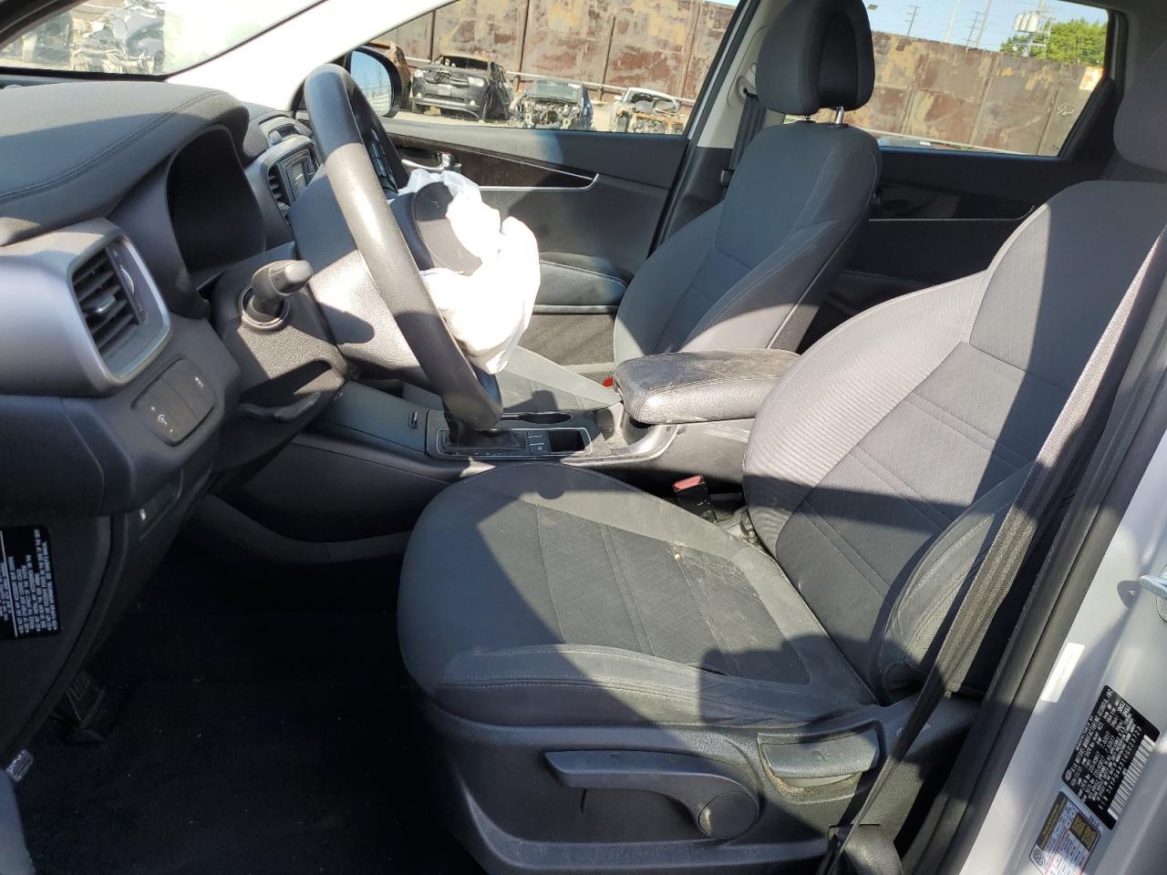 2016 KIA SORENTO LX - Image 7
