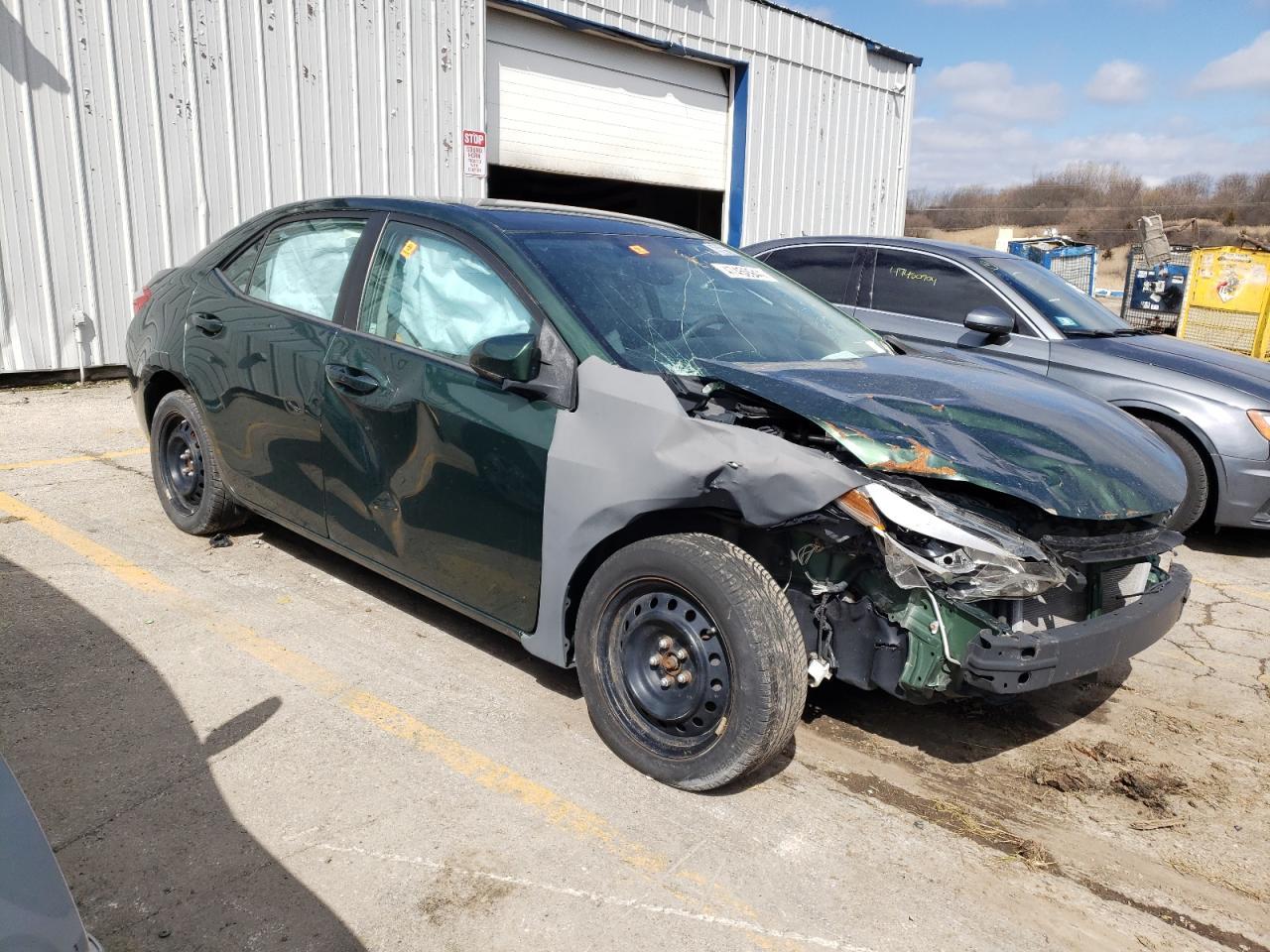 2015 TOYOTA COROLLA L - Image 4