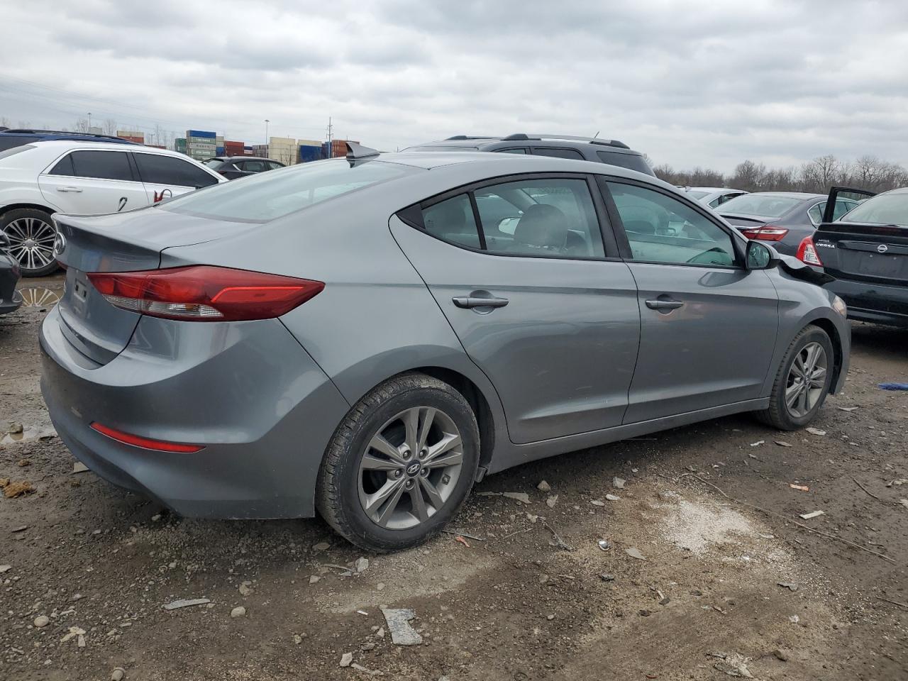 2017 HYUNDAI ELANTRA SE - Image 3