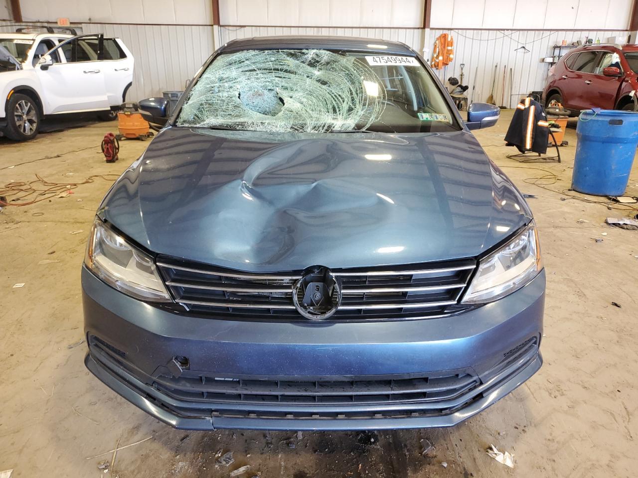 2017 VOLKSWAGEN JETTA SE - Image 5