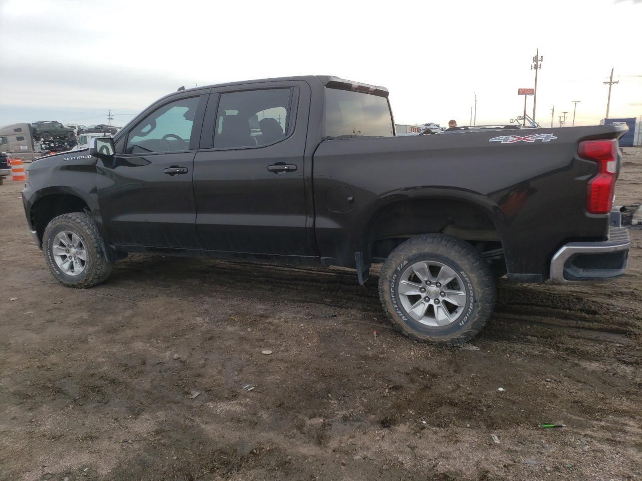 2019 CHEVROLET SILVERADO - Фото 2