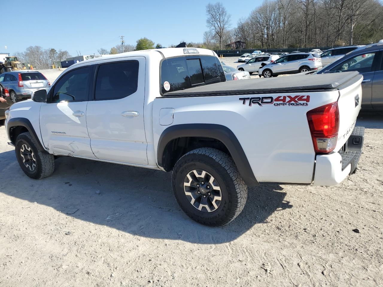 2017 TOYOTA TACOMA DOU - Фото 2